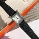 Wholesale box Support Hong Kong, U.S. direct mailHermès Early Spring 2022  Latest colorway Small stainless steel case measuring 21 x 21 mm Diamond-set sandblasted black PVD-coated dial set with 36 diamonds Quartz movemen