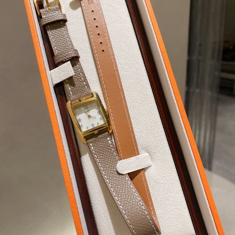 Hermes NANTUCKET series, follow the pace of Hermes cape cod, naughty to meet the wonderful future, Hong Kong DFS Global Duty Free new listing diameter 23mm mother-of-pearl dial, Swiss quartz movement, CNC fine craft thre