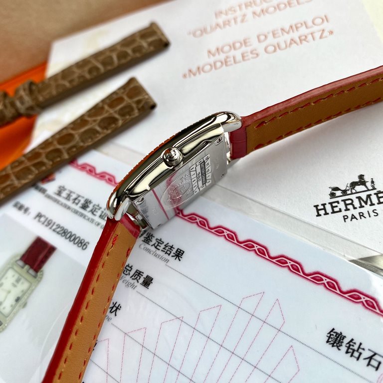 Wholesale box Support Hong Kong, USA direct mailAdd material not increase the price! A pair of American crocodile leather straps of the same model will be given as a gift! HERMES Cape Cod watch; rectangular bezel embedde