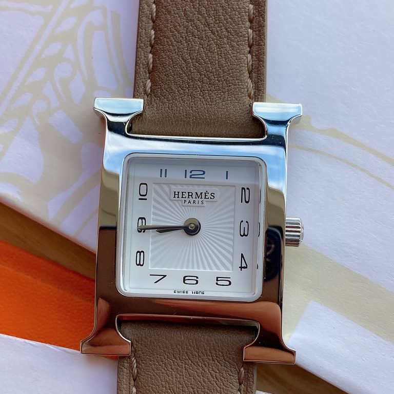 Batch with box Support Hong Kong, the United States direct mailNew debut, HERMES Hermes HEURE H series, equipped with Swiss ETA original quartz movement, the case is imported 316L steel, dial size small 21  21mm; Barenia