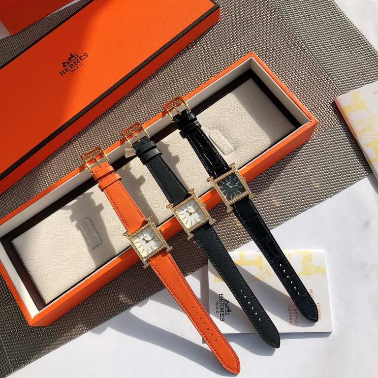 Wholesale box Support Hong Kong, U.S. direct mailHermès Early Spring 2022  Latest colorway Small stainless steel case measuring 21 x 21 mm Diamond-set sandblasted black PVD-coated dial set with 36 diamonds Quartz movemen