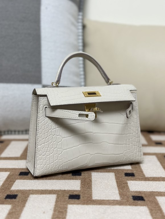 Hermes Kelly