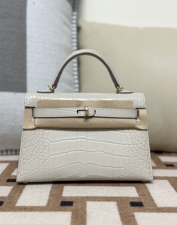 Hermes Kelly