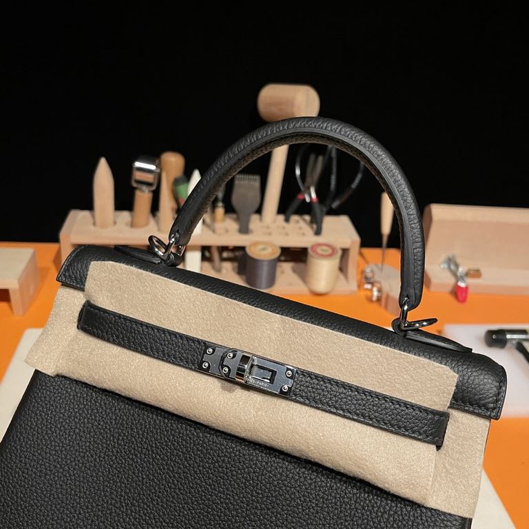 Hermes Kelly