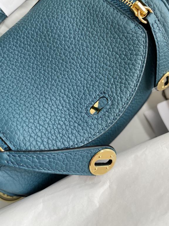 Hand-stitched  Mini Lindy 19cm Imported Taurillon Clemence  leather Prussia Green Gold Buckle