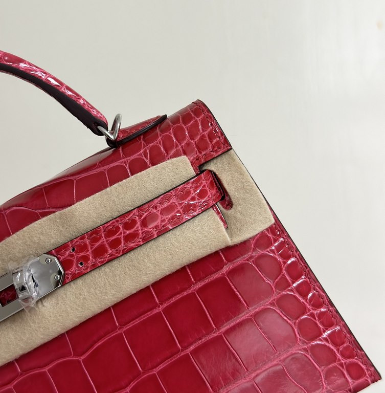 Hermes Kelly