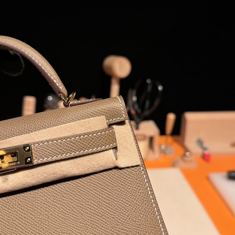 Hermes Kelly