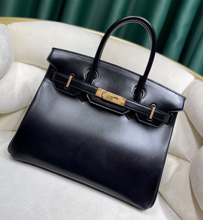 Box Leather BlackThe king of H's BKCs, the Platinum 30.No need to worry about mismatch for both daily wear and formal occasions. And more advanced sense, highlighting the girl's elegance and confidence.Platinum leather c