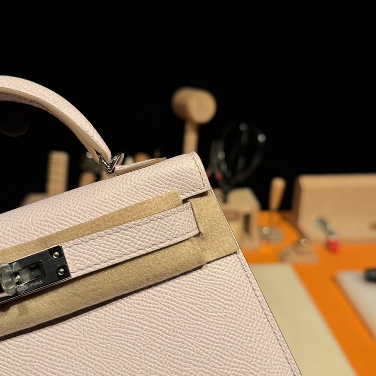 Hermes Kelly