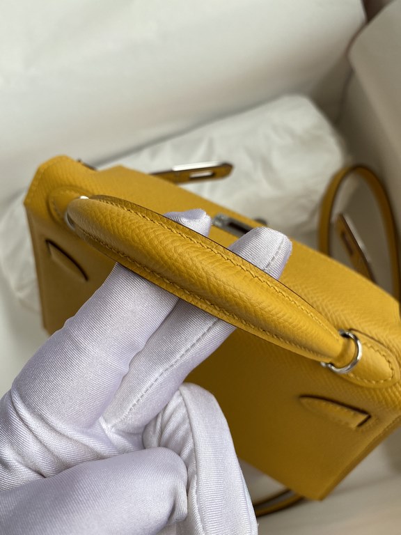 Hermes Kelly