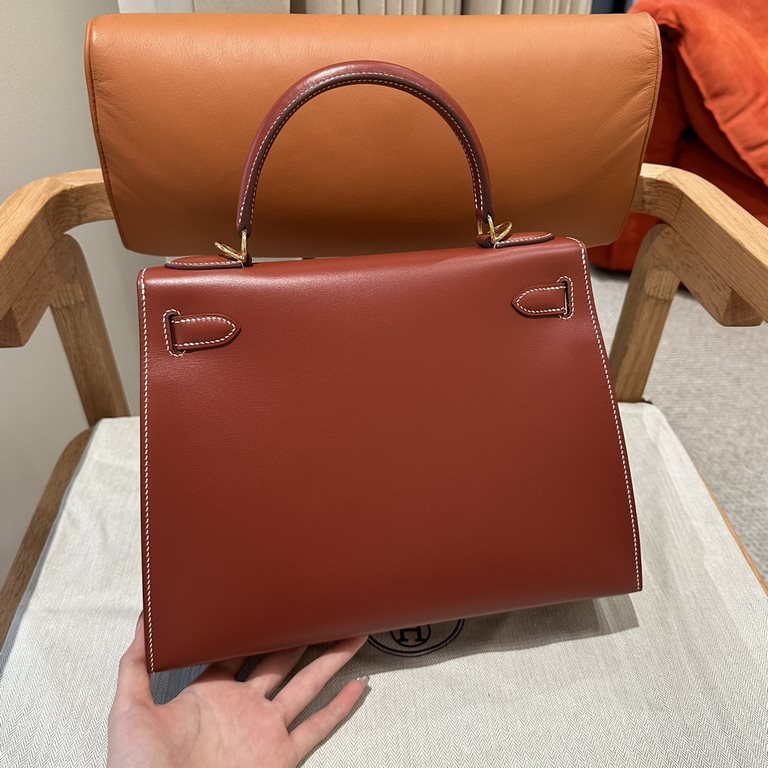 Hermes Kelly