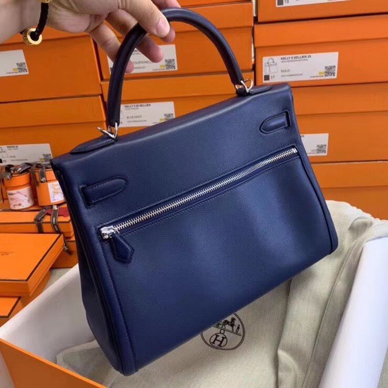 Hermes Kelly