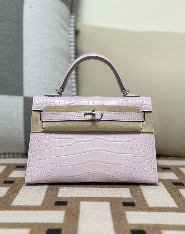 Hermes Kelly