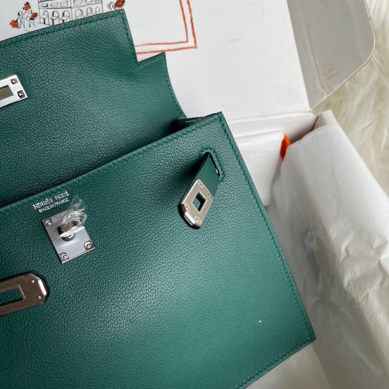 Hermes Kelly