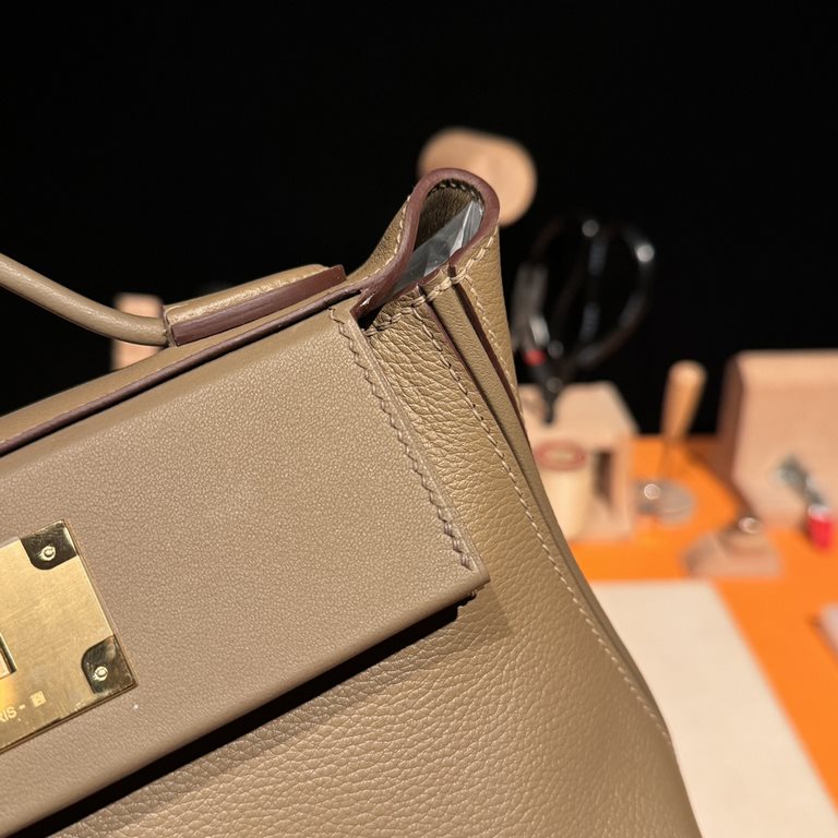 Hermes Kelly