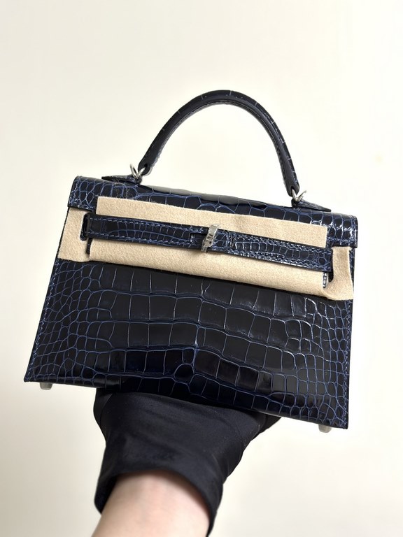 Hermes Kelly