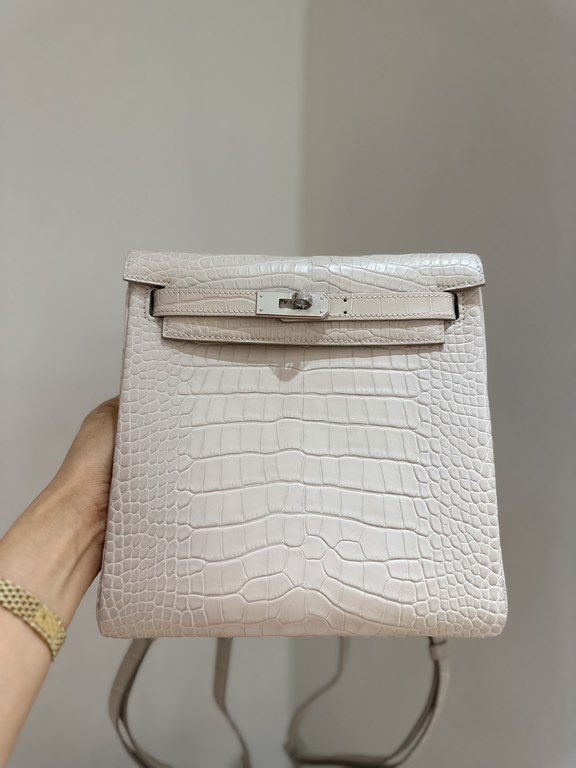 Hermes Kelly