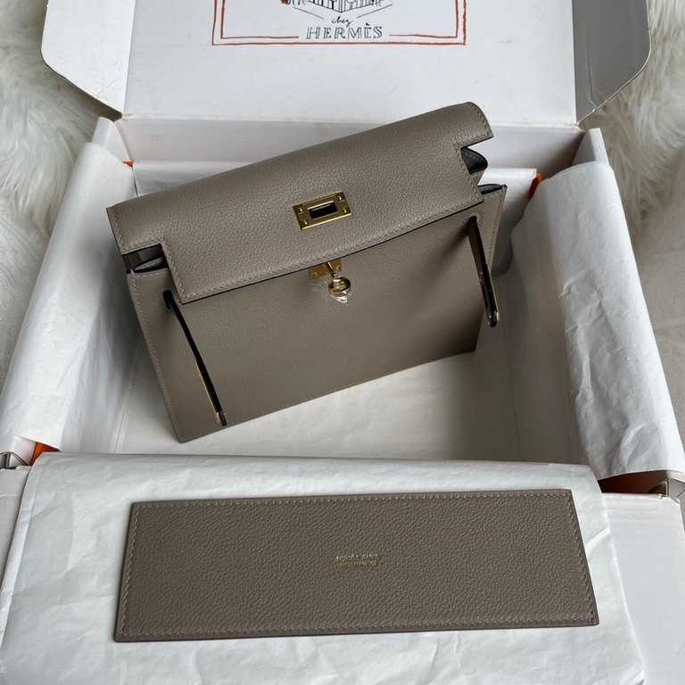 Hermes Kelly