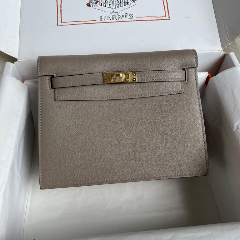 Hermes Kelly