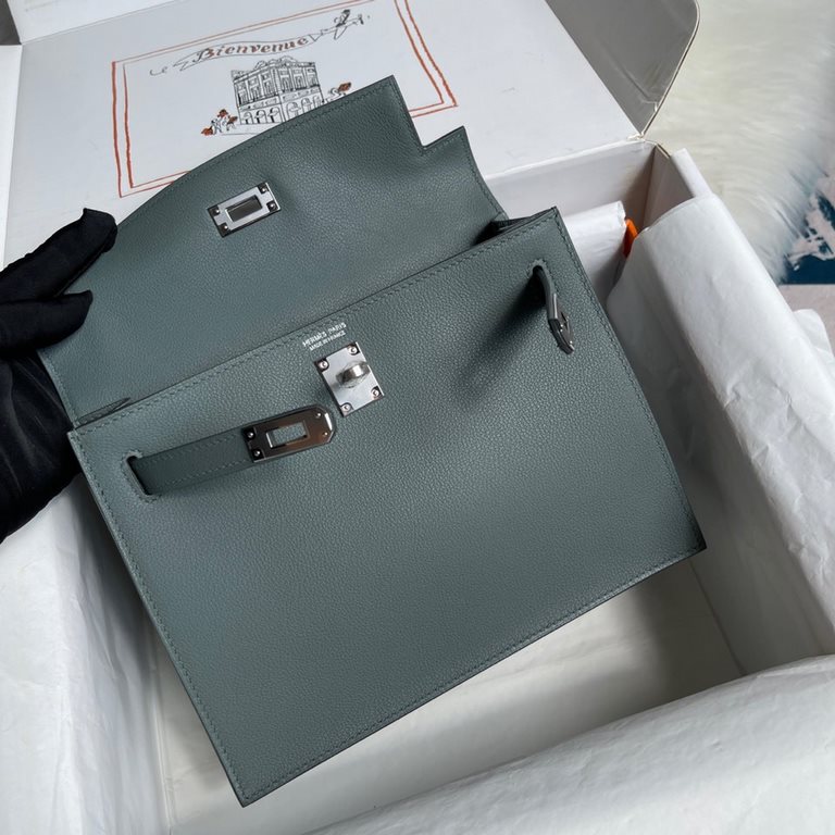 Hermes Kelly