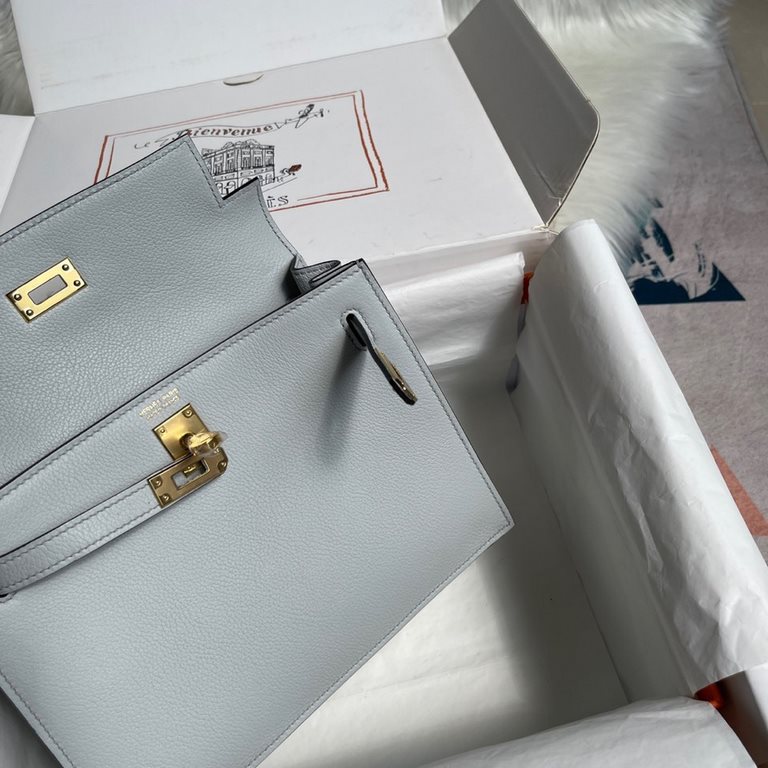 Hermes Kelly