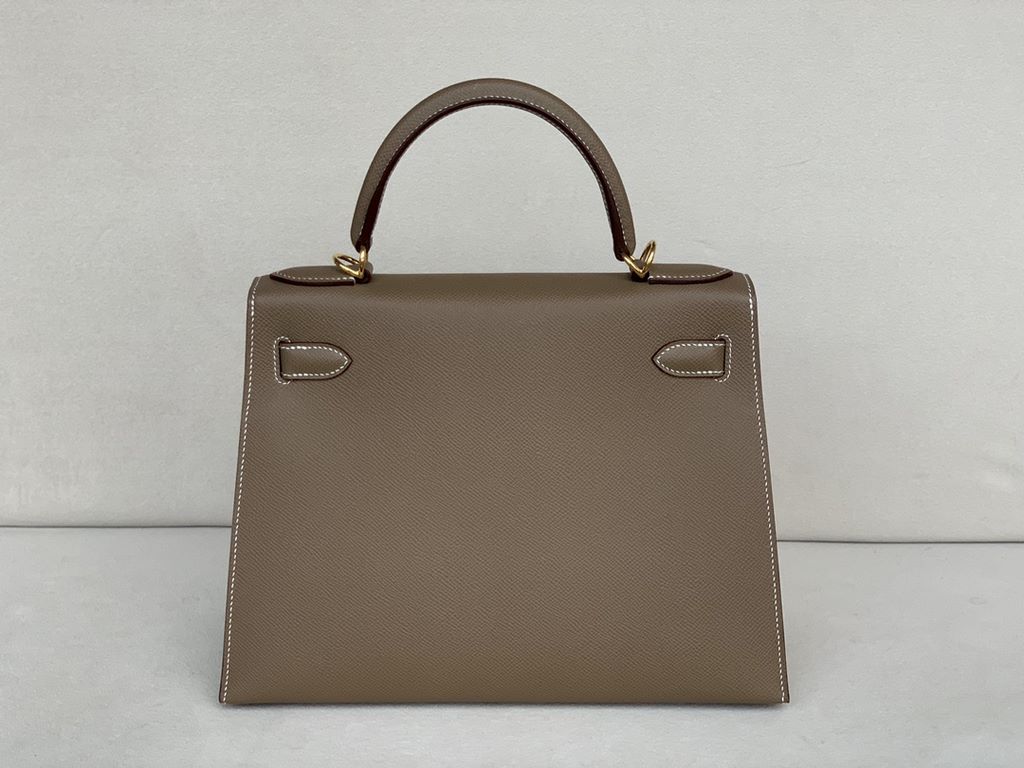 Hermes Kelly