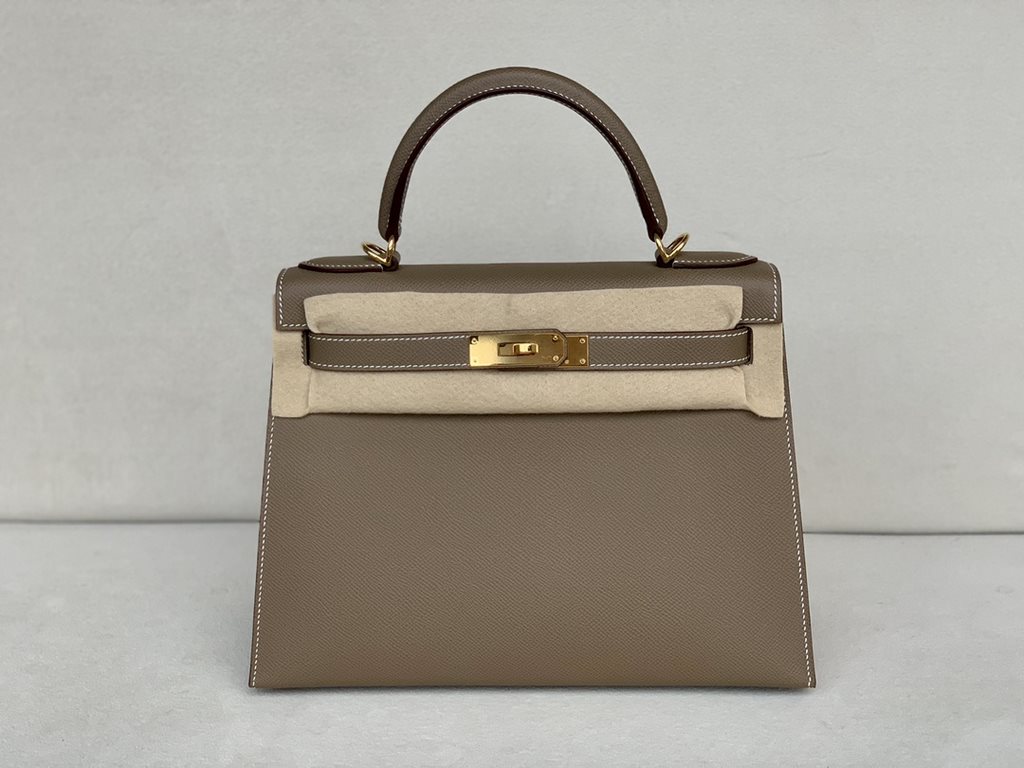 Hermes Kelly