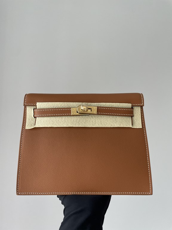 Hermes Kelly