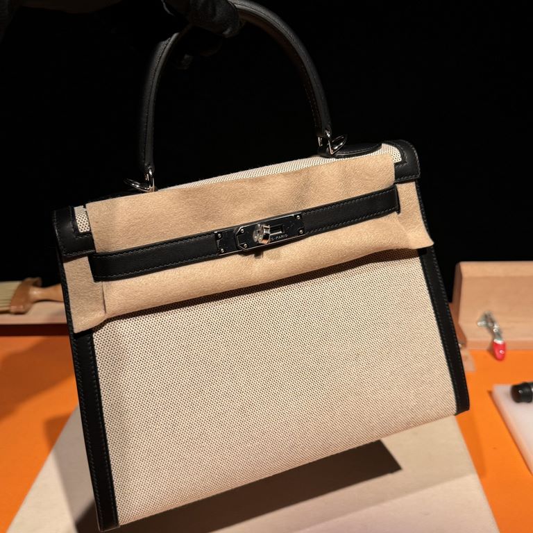 Hermes Kelly