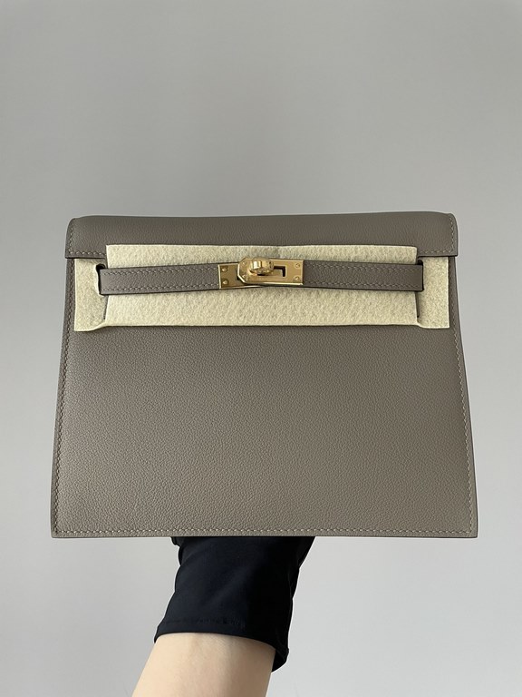 Hermes Kelly