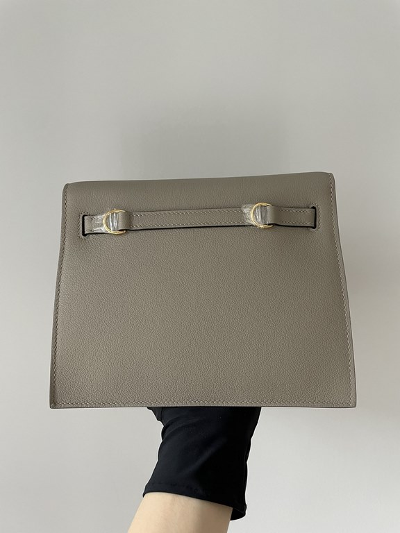 Hermes Kelly