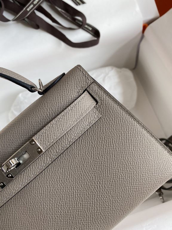 Hermes Kelly