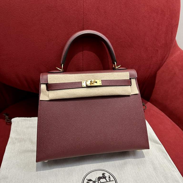 Hermes Kelly