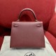 Hermes Kelly