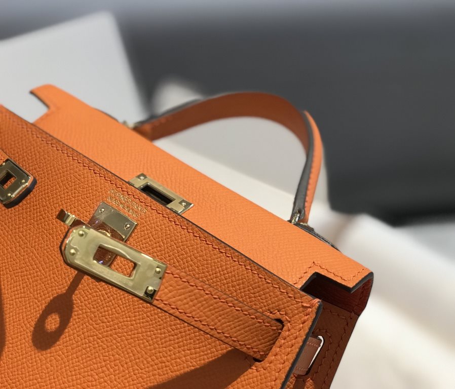 Hermes Kelly