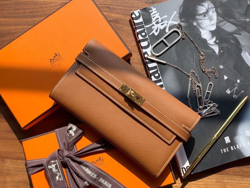 Hermes Kelly