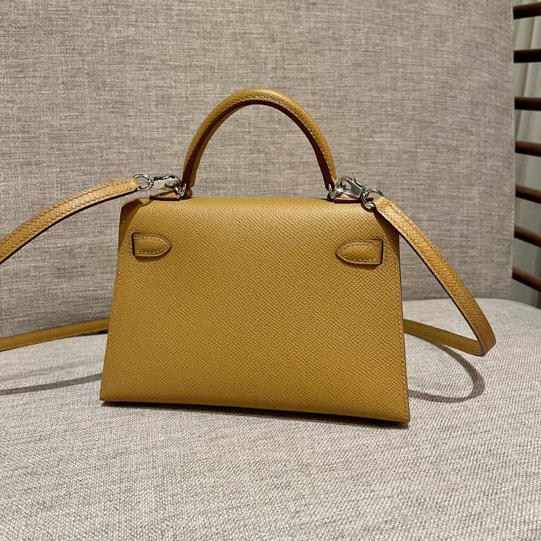 Hermes Kelly