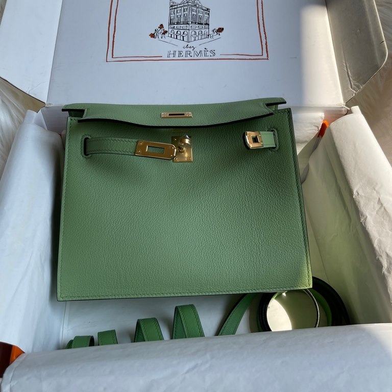 Hermes Kelly