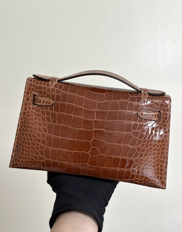 Hermes Kelly