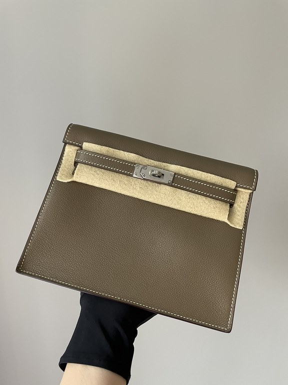 Hermes Kelly