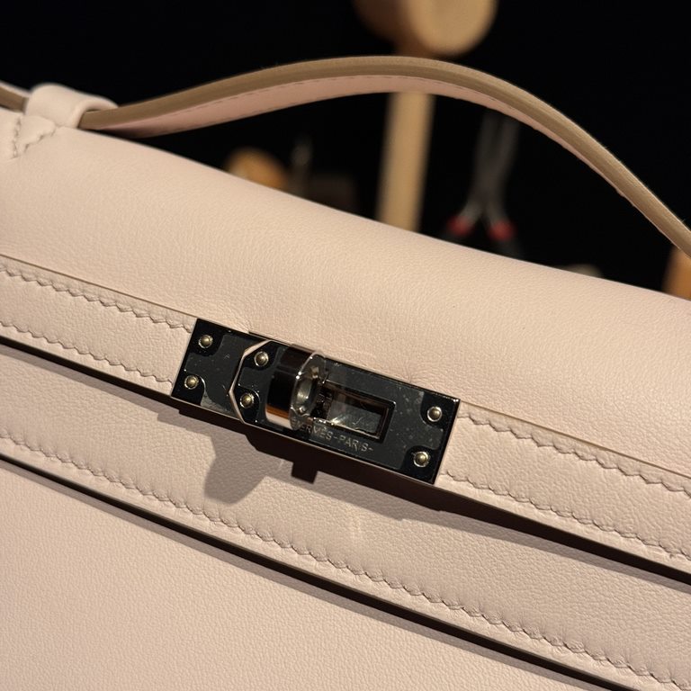 Hermes Kelly