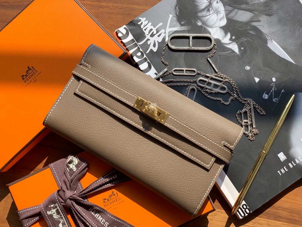 Hermes Kelly