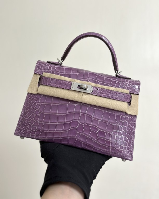 Hermes Kelly