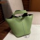 picotin lock vegetable basket 22,3i avocado green, handmade, French TC cowhide.Vegetable basket in recent years in the counter is also very buy, basically also go with the goods, out of the high rate of appearances, but 