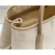 garden bag 30.36 canvas series [love]It's got a lot to offer.One, the price tag is very high, the genuine price is less than 20,000 yuan.The actual bag has a very large capacity, which is why it's also known as a mommy's