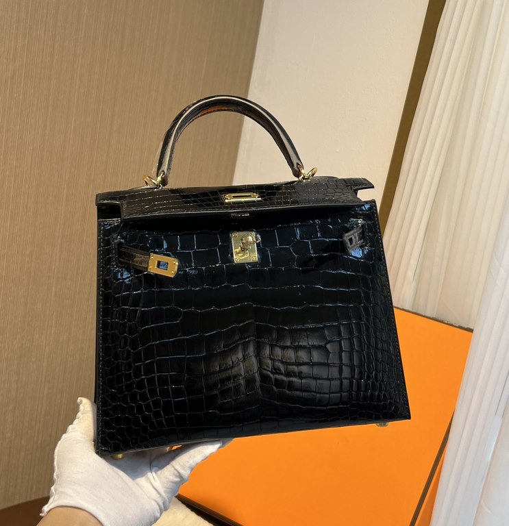 Hermes Kelly