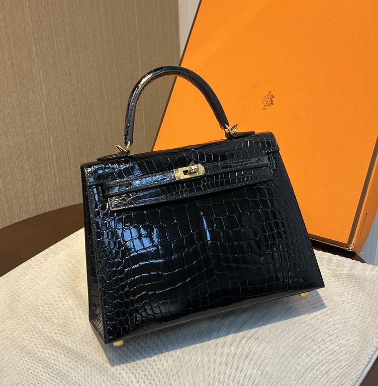 Hermes Kelly