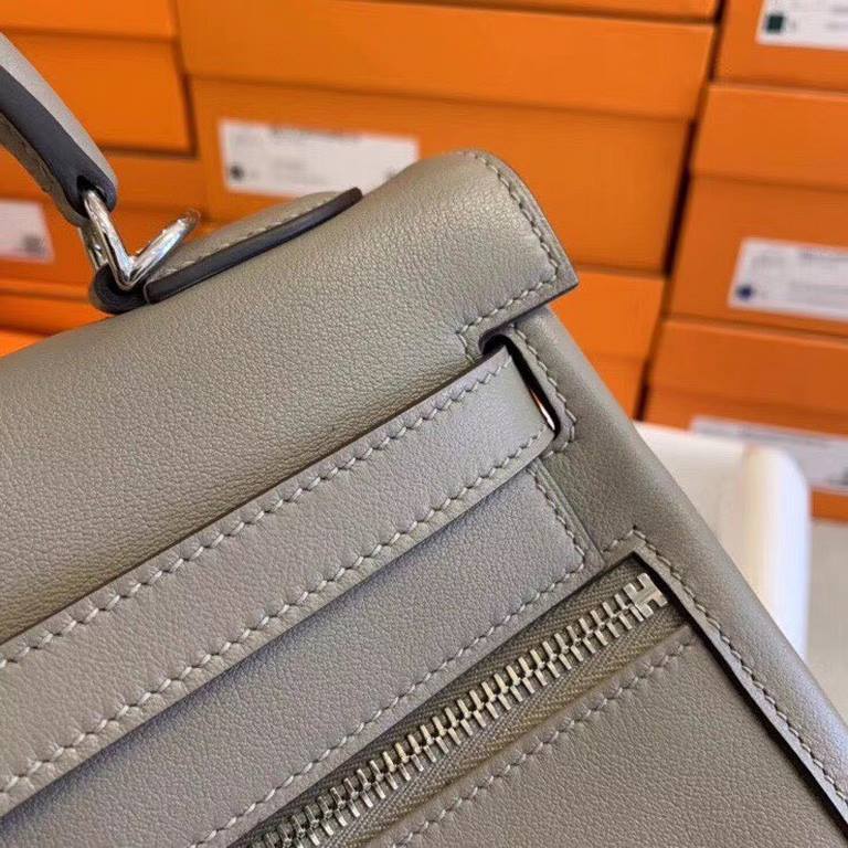 Hermes Kelly