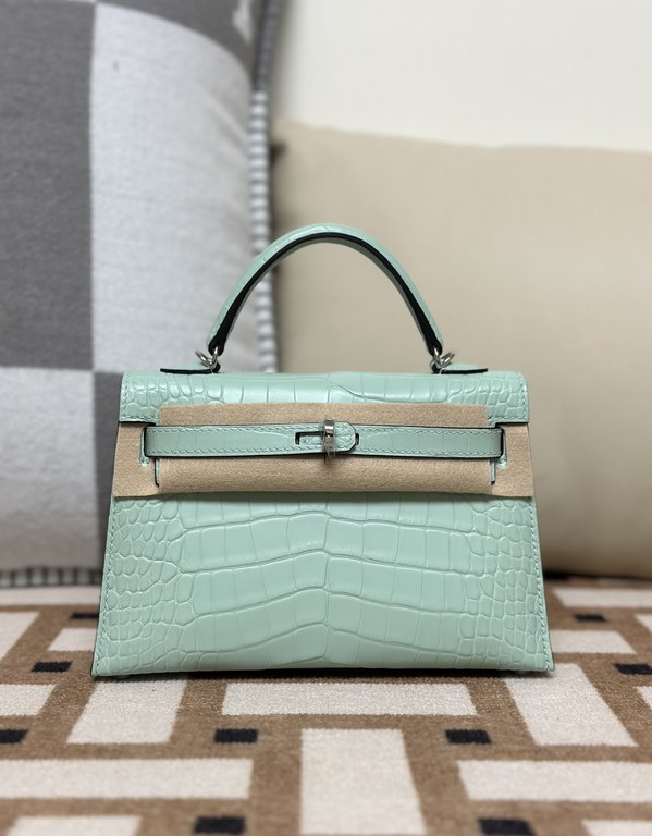 Hermes Kelly