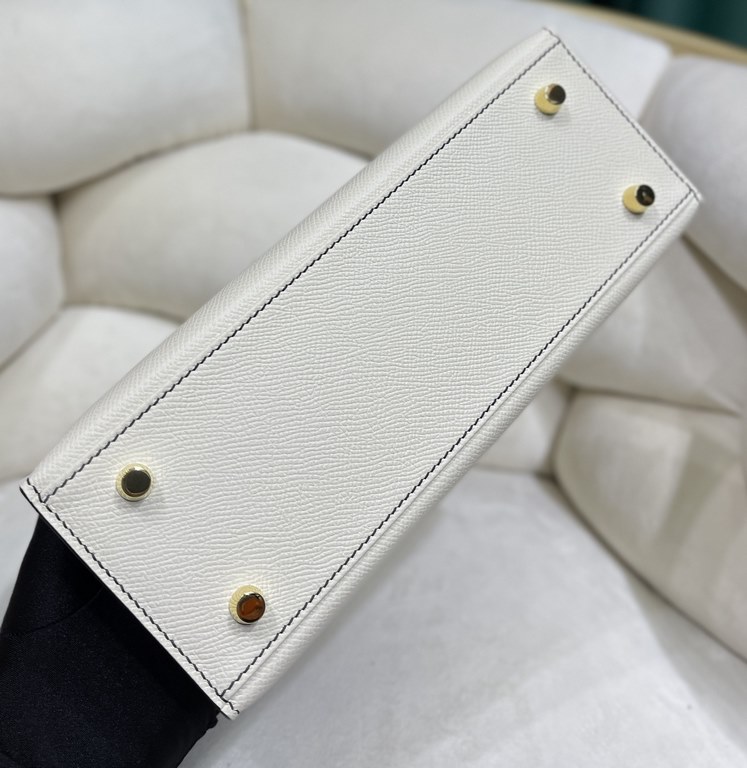 Kylie 25 Milkshake White on Blackepsom palm leather half hand stitched with waxed threadsCarrying Handle Shoulder Crossbody All Steel Hardware Lined Goatskin